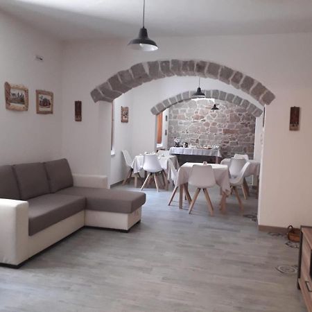 Bed and Breakfast Viche Viche à Orgosolo Extérieur photo